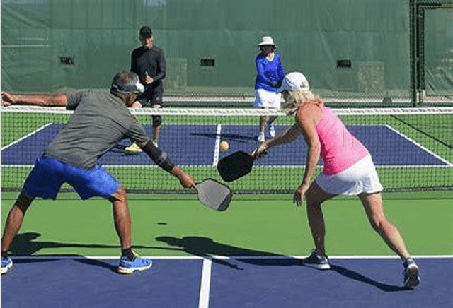 Pickleball 🥎